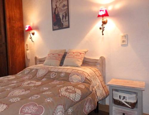 Imagen de la habitación del Hotel H&ocirc;tel Viallet. Foto 10