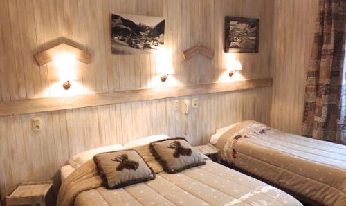 Imagen de la habitación del Hotel H&ocirc;tel Viallet. Foto 12
