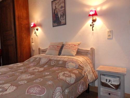 Imagen de la habitación del Hotel H&ocirc;tel Viallet. Foto 14