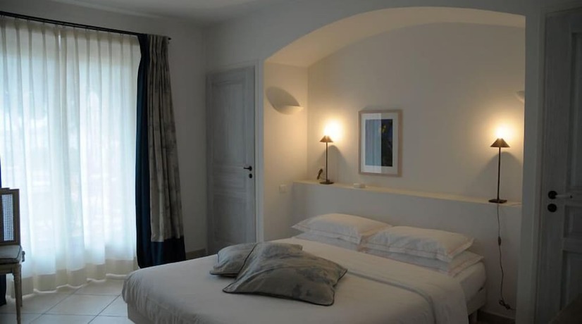 Imagen de la habitación del Hotel Hôtel Villa Les Rosiers. Foto 13