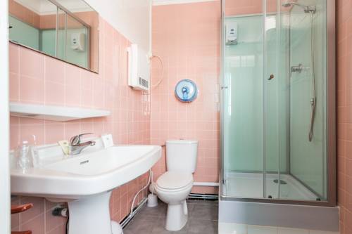 Imagen de la habitación del Hotel H&ocirc;tel - Villa Les Sir&egrave;nes. Foto 3