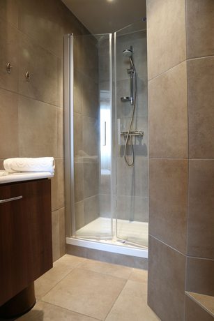 Imagen de la habitación del Hotel Hôtel Villa les Bains. Foto 2