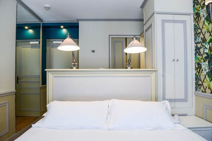 Imagen de la habitación del Hotel H&ocirc;tel Villa-Lamartine. Foto 6