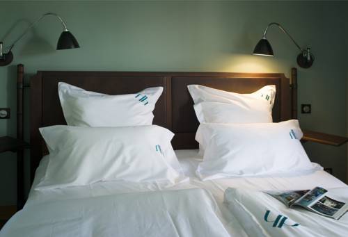 Imagen de la habitación del Hotel H&ocirc;tel Ville D'hiver. Foto 5