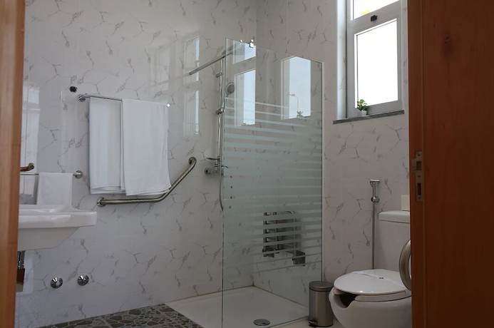 Imagen de la habitación del Hotel H&ocirc;tel Vista Mar Tarrafal. Foto 13
