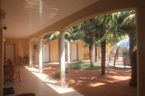 Imagen de la habitación del Hotel H&ocirc;tel & Spa La Closerie. Foto 3