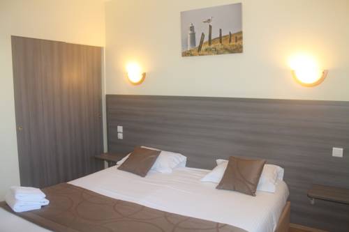 Imagen de la habitación del Hotel H&ocirc;tel & Spa La Closerie. Foto 11