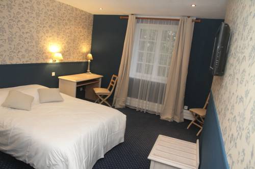 Imagen de la habitación del Hotel H&ocirc;tel & Spa Le Petit Castel Beuzeville-honfleur. Foto 3