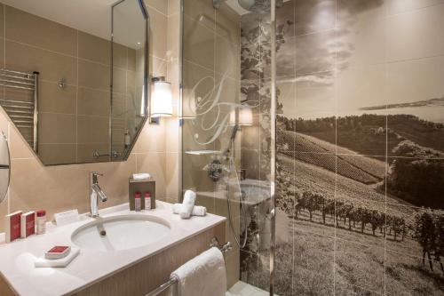 Imagen general del Hotel H&ocirc;tel & Spa Les Sept Fontaines Best Western Premier. Foto 2
