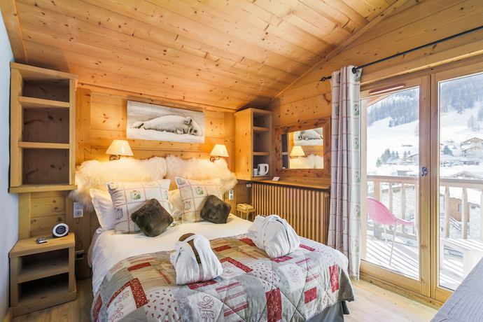 Imagen de la habitación del Hotel H&ocirc;tel and Chalets Le Samovar. Foto 3