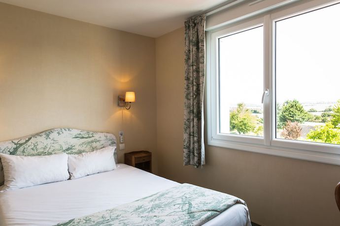 Imagen de la habitación del Hotel H&ocirc;tel and Restaurant L\'Ermitage. Foto 10