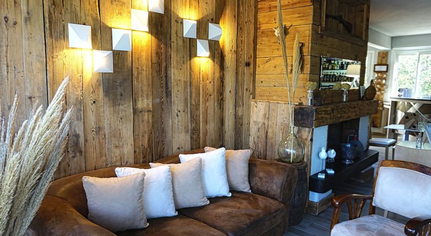 Imagen de los interiores del Hotel H&ocirc;tel and Restaurant Les Mouettes. Foto 18