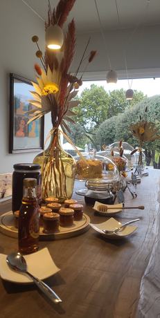 Imagen del bar/restaurante del Hotel H&ocirc;tel and Restaurant Les Mouettes. Foto 6