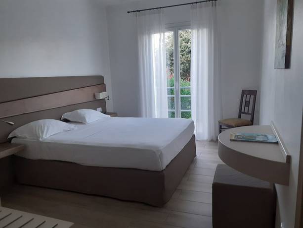 Imagen de la habitación del Hotel H&ocirc;tel and Restaurant Les Mouettes. Foto 13