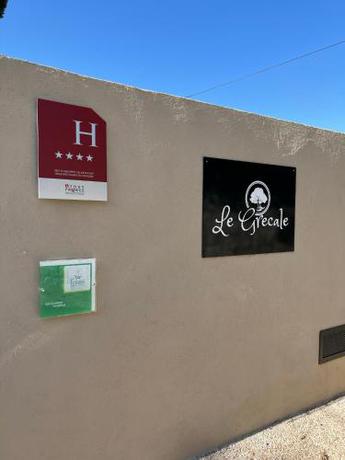 Imagen de la habitación del Hotel H&ocirc;tel confidentiel Le Grecale. Foto 17