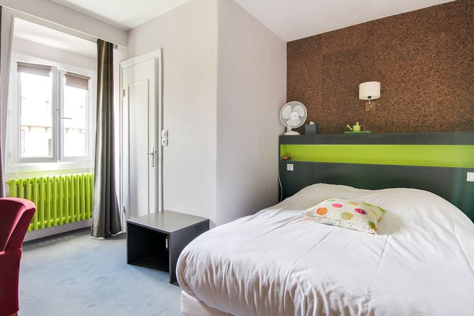 Imagen de la habitación del Hotel H&ocirc;tel d\'Angleterre, Versalles. Foto 3