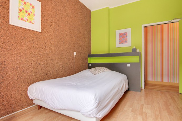 Imagen de la habitación del Hotel H&ocirc;tel d\'Angleterre, Versalles. Foto 15