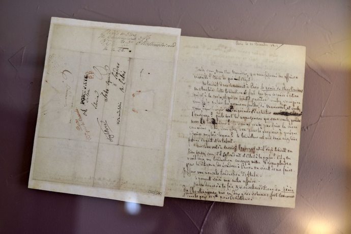 Imagen de la habitación del Hotel Hôtel d\'Aragon. Foto 6