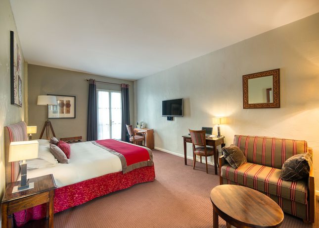 Imagen de la habitación del Hotel Hôtel d\'Aragon. Foto 9