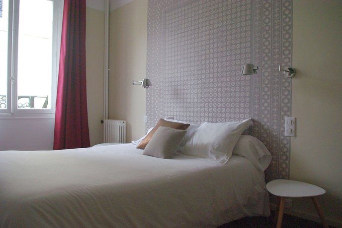 Imagen de la habitación del Hotel H&ocirc;tel d\'Arvor. Foto 11