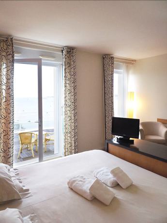 Imagen de la habitación del Hotel H&ocirc;tel de Carantec. Foto 12