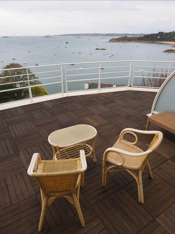 Imagen de la habitación del Hotel H&ocirc;tel de Carantec. Foto 18