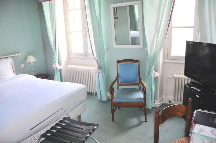 Imagen de la habitación del Hotel H&ocirc;tel de France, AUCH. Foto 11