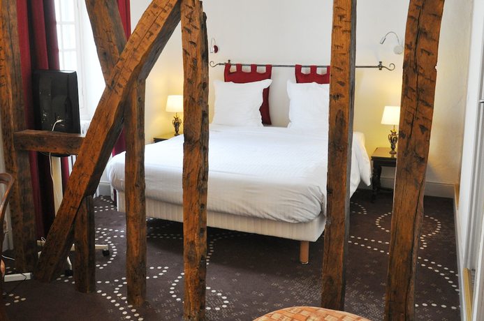 Imagen de la habitación del Hotel H&ocirc;tel de France, AUCH. Foto 14