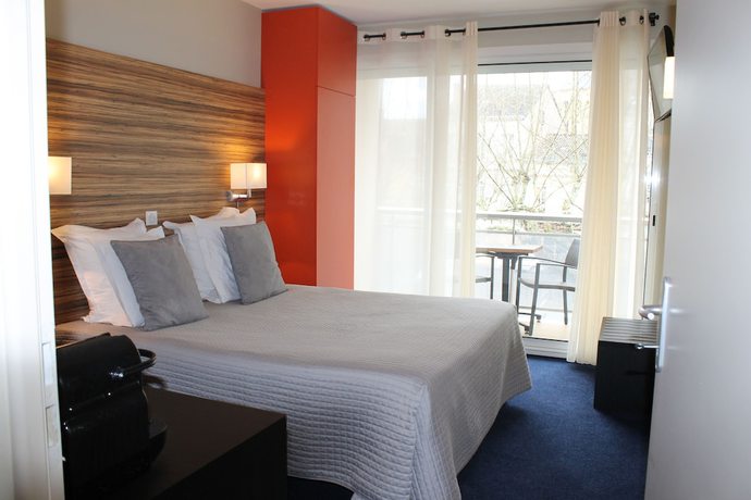 Imagen de la habitación del Hotel Hôtel de France Bergerac. Foto 5