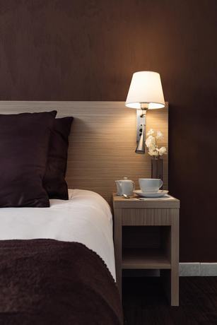 Imagen de la habitación del Hotel H&ocirc;tel de L\'Etoile. Foto 10