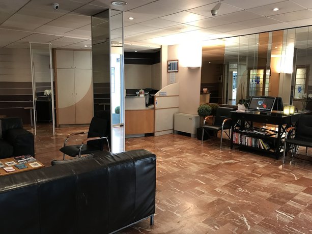 Imagen de los interiores del Hotel H&ocirc;tel de L\'Etoile. Foto 18