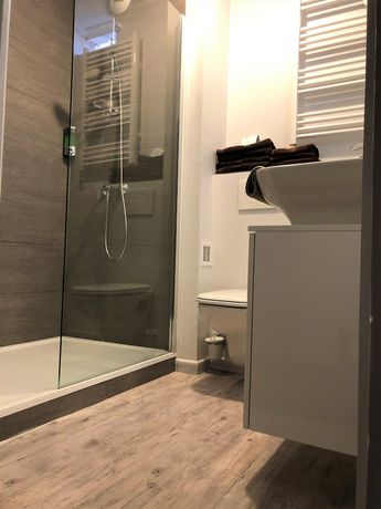 Imagen de la habitación del Hotel H&ocirc;tel de L\'Etoile. Foto 11