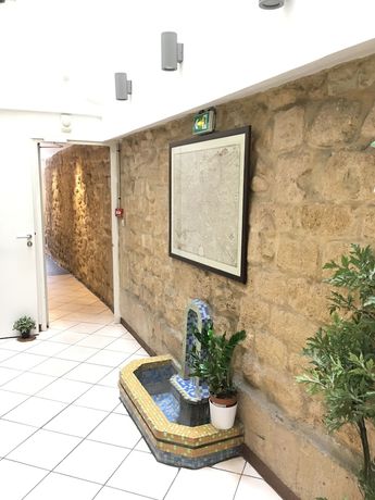 Imagen de los interiores del Hotel Hôtel de La Herse d\'Or. Foto 17