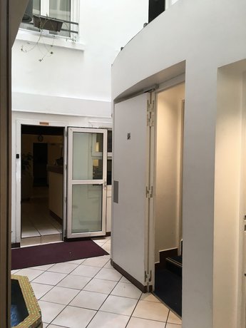 Imagen de los interiores del Hotel Hôtel de La Herse d\'Or. Foto 18