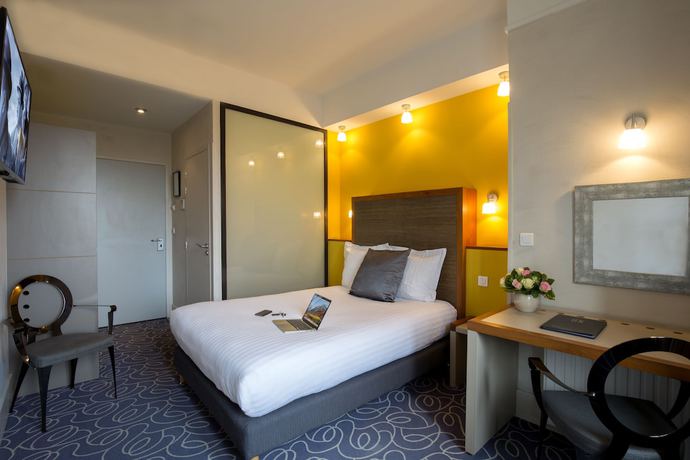 Imagen de la habitación del Hotel H&ocirc;tel de Normandie, Burdeos. Foto 7
