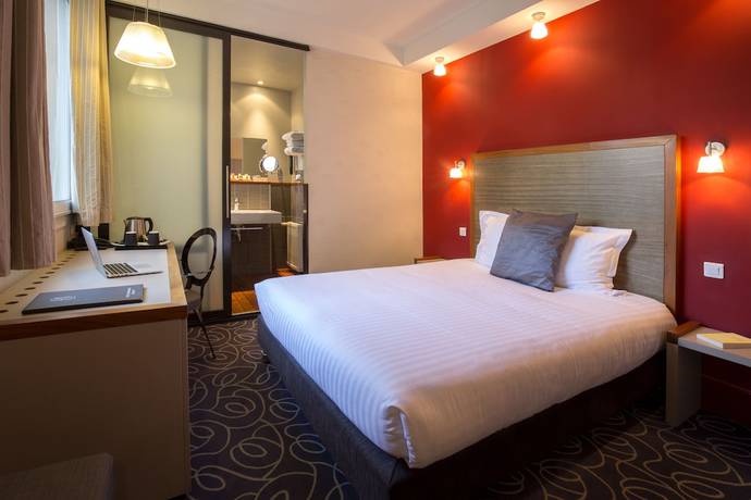 Imagen de la habitación del Hotel H&ocirc;tel de Normandie, Burdeos. Foto 12