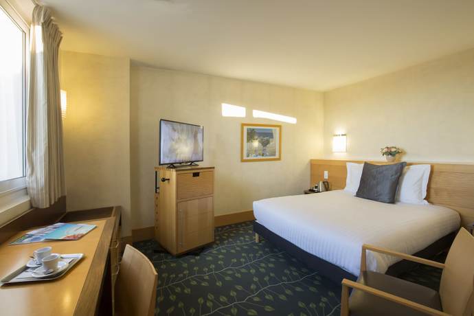 Imagen de la habitación del Hotel Hôtel de Normandie. Foto 14