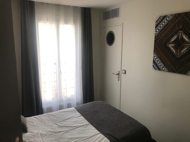 Imagen de la habitación del Hotel Hôtel de Paris Montmartre. Foto 6