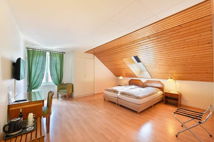 Imagen de la habitación del Hotel H&ocirc;tel de l\'Aigle. Foto 13