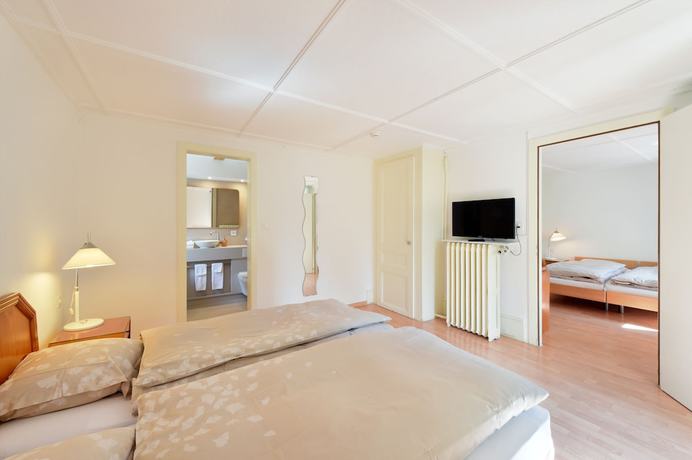 Imagen de la habitación del Hotel H&ocirc;tel de l\'Aigle. Foto 19