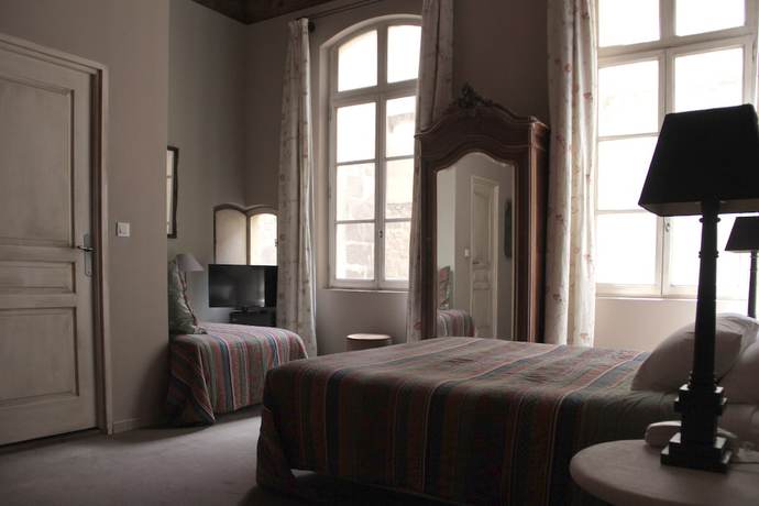 Imagen de la habitación del Hotel H&ocirc;tel de l\'Amphith&eacute;&acirc;tre. Foto 11