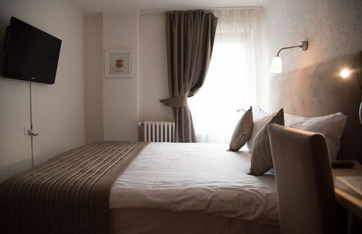 Imagen de la habitación del Hotel H&ocirc;tel de l\'Ange. Foto 12