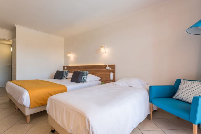Imagen de la habitación del Hotel H&ocirc;tel de l\'Esterel Pierre and Vacances. Foto 13