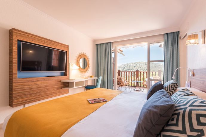 Imagen de la habitación del Hotel H&ocirc;tel de l\'Esterel Pierre and Vacances. Foto 17