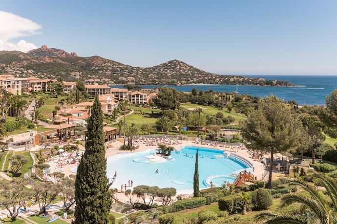 Imagen general del Hotel H&ocirc;tel de l\'Esterel Pierre and Vacances. Foto 1