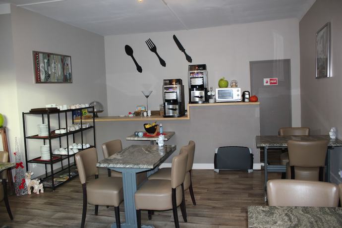 Imagen de la habitación del Hotel H&ocirc;tel de la Beauronne, Marsac-sur-l'Isle. Foto 7