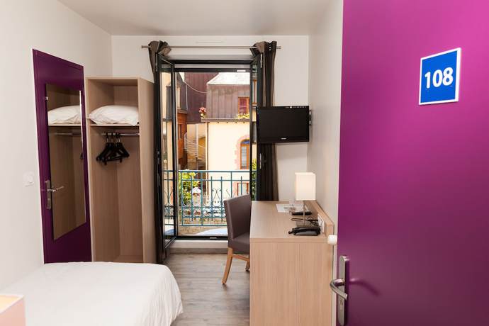 Imagen de la habitación del Hotel H&ocirc;tel de la Gare, Quimper. Foto 13