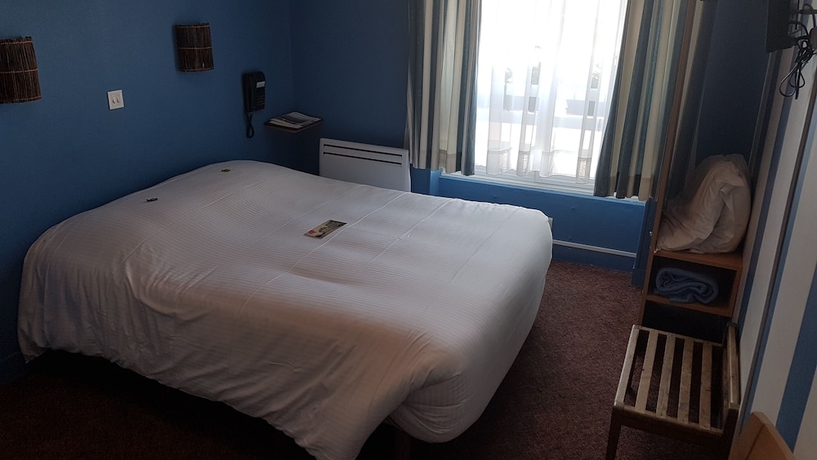 Imagen de la habitación del Hotel H&ocirc;tel de la Plage, Courseulles-sur-Mer. Foto 2