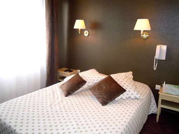 Imagen de la habitación del Hotel H&ocirc;tel de la Plage, Courseulles-sur-Mer. Foto 3