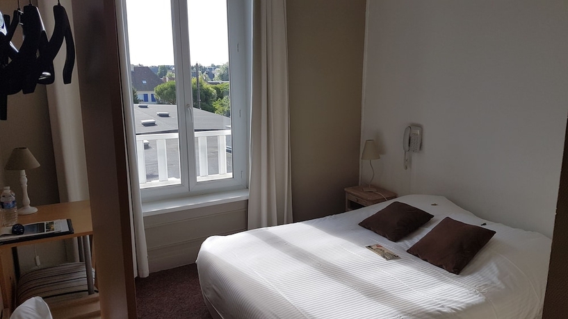 Imagen de la habitación del Hotel H&ocirc;tel de la Plage, Courseulles-sur-Mer. Foto 8